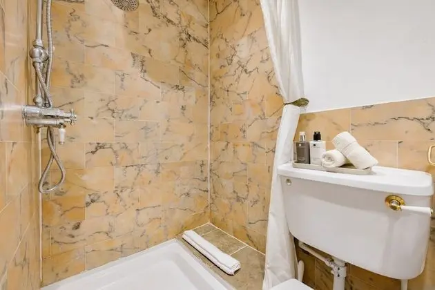 Lower Ground Double Room