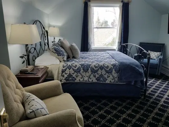 Standard Tek Büyük Yataklı Oda, Banyolu/Duşlu (The Blue Hills Suite)