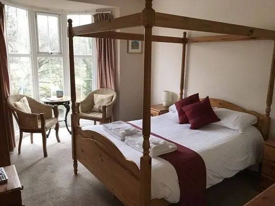 Premium Tek Büyük Yataklı Oda, Banyolu/Duşlu (4 Poster with river view)