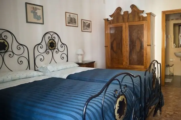 Deluxe Tek Büyük Yataklı Oda (Bologna)