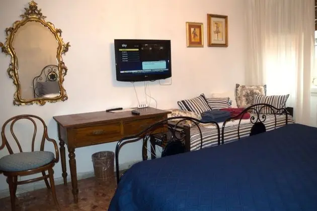 Deluxe Tek Büyük Yataklı Oda (Bologna)