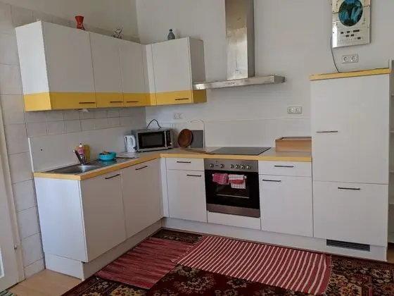 Apart Daire, Bahçe Manzaralı