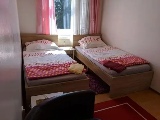 Apart Daire, Bahçe Manzaralı