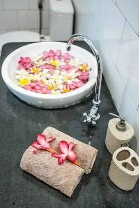Standard Oda, Havuz Manzaralı