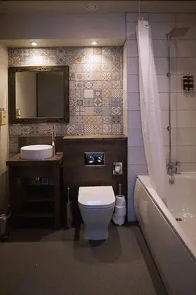 Oda, 1 En Büyük (King) Boy Yatak