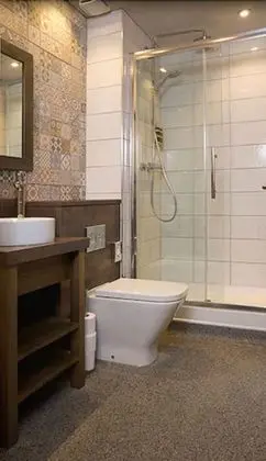 Tek Büyük Yataklı Oda (Small)