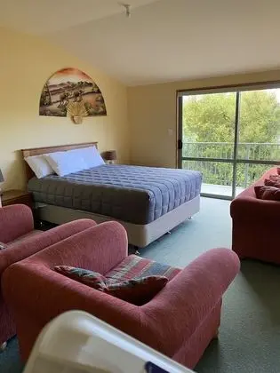 Superior Ev, 5 Yatak Odası, Balkon, Bahçe Manzaralı