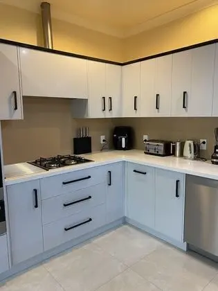Superior Ev, 5 Yatak Odası, Balkon, Bahçe Manzaralı