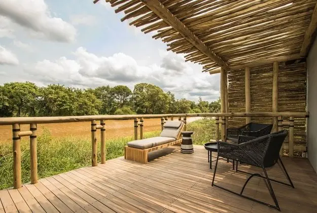 Luxury Süit, Nehir Manzaralı
