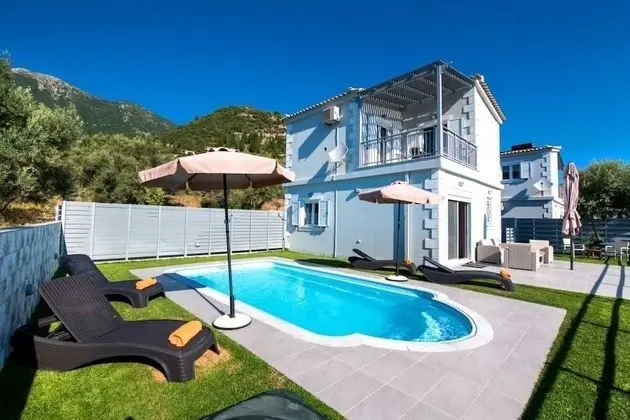 Villa, 2 Yatak Odası, Kişiye Özel Havuzlu