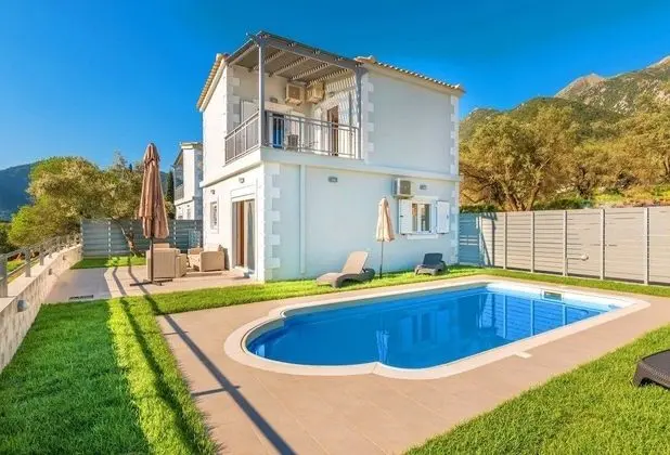 Villa, 3 Yatak Odası, Kişiye Özel Havuzlu
