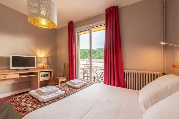 Superior Tek Büyük veya İki Ayrı Yataklı Oda, Banyolu/Duşlu (Élégance)