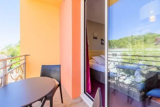 Superior Tek Büyük veya İki Ayrı Yataklı Oda, Banyolu/Duşlu (Élégance)