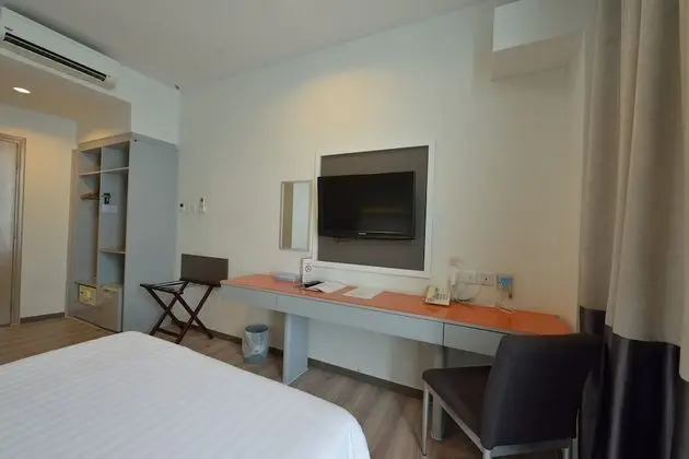 Superior Oda, Şehir Manzaralı
