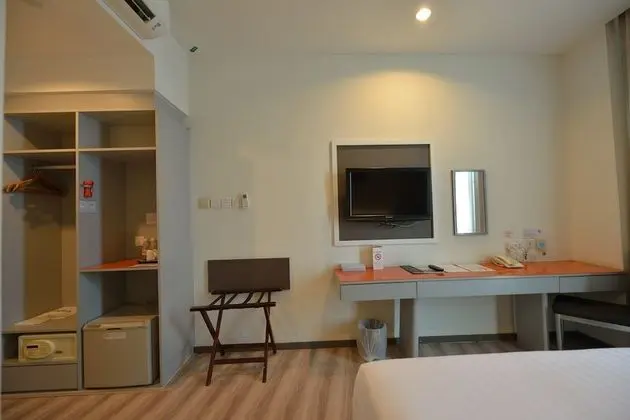 Superior Oda, Şehir Manzaralı