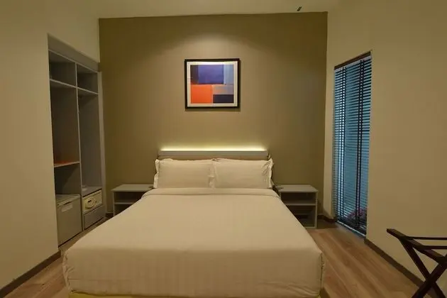 Superior Tek Büyük Yataklı Oda (No View)