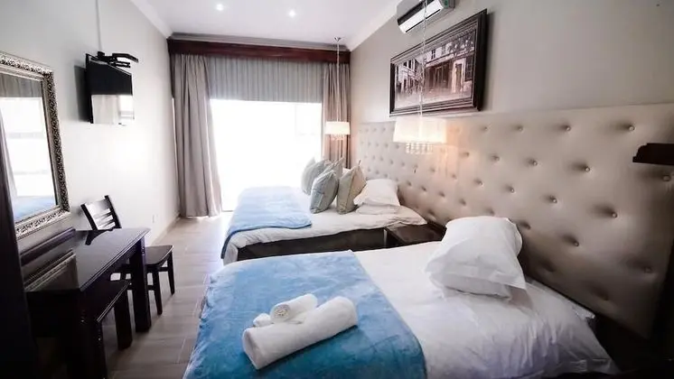 Deluxe Triple Room 6 (6)