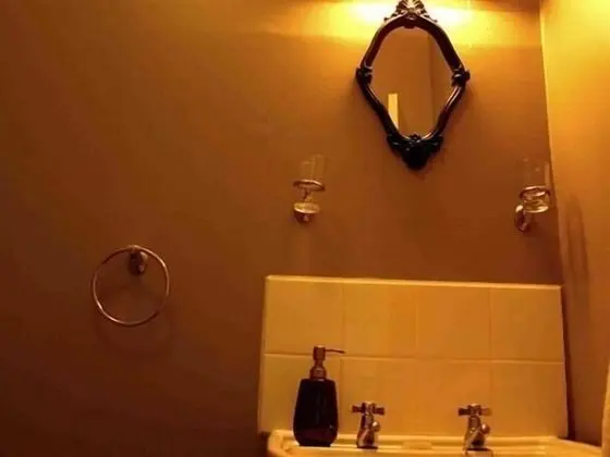 Tek Büyük Yataklı Oda, Banyolu/Duşlu (Callow Room)
