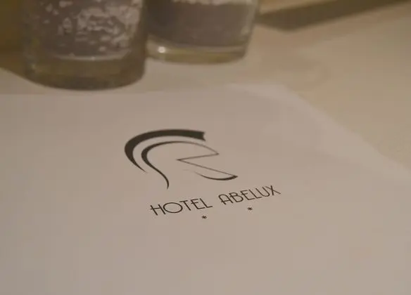 Büyük Yataklı Tek Kişilik Oda