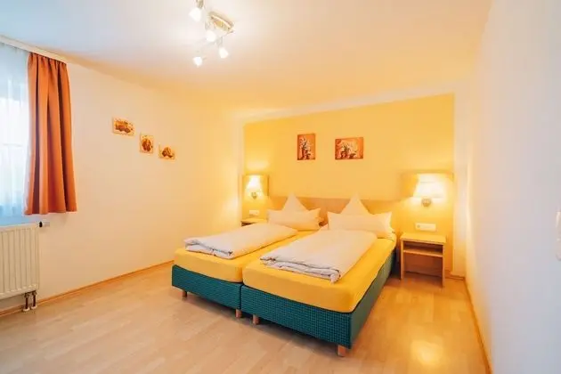 Basic Tek Büyük Yataklı Oda