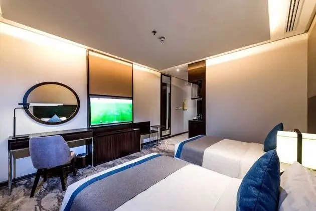 Deluxe Room, 2 Twin Beds, Smoking