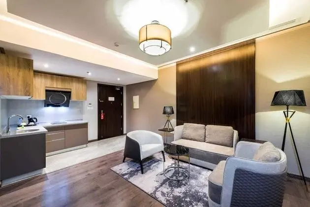 Deluxe Room, 2 Twin Beds, Smoking