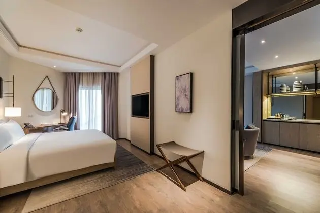 Junior Stüdyo Süit