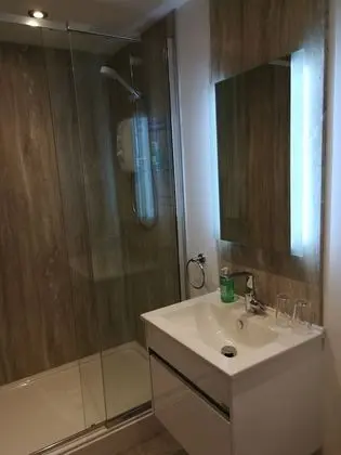 Tek Büyük Yataklı Oda (Room 3)
