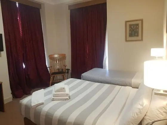 Family Üç Kişilik Oda