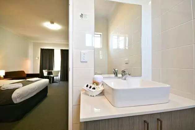 Executive Oda, Birden Çok Yatak (1 Queen and 1 Single Bed)