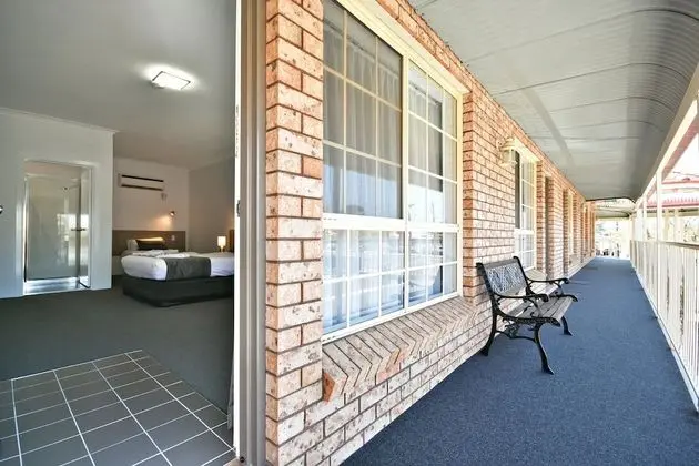 Executive Oda, Birden Çok Yatak (1 Queen and 1 Single Bed)