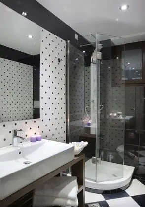 Superior Üç Kişilik Oda, Birden Çok Yatak, Özel Banyo