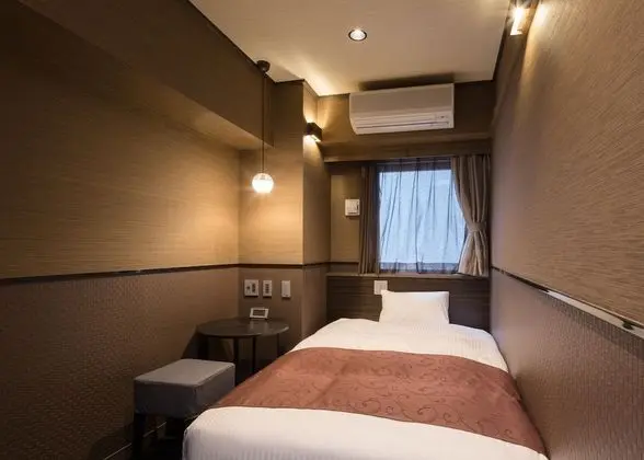 Tek Kişilik Oda (With a Shower room)