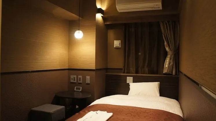 Tek Kişilik Oda (With a Shower room)