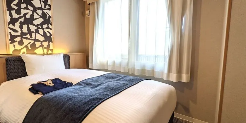 Tek Kişilik Oda, Sigara İçilmez