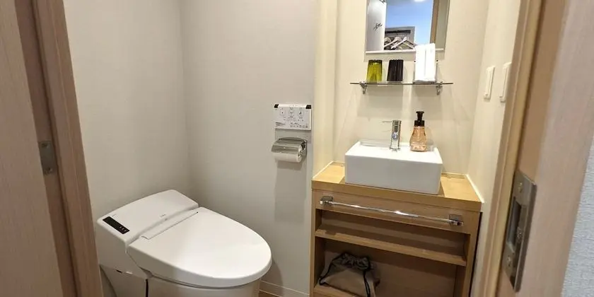 Tek Kişilik Oda, Sigara İçilmez