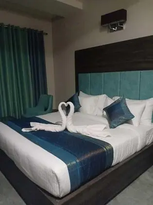 Deluxe Tek Büyük Yataklı Oda, 1 Çift Kişilik Yatak, Sigara İçilmez