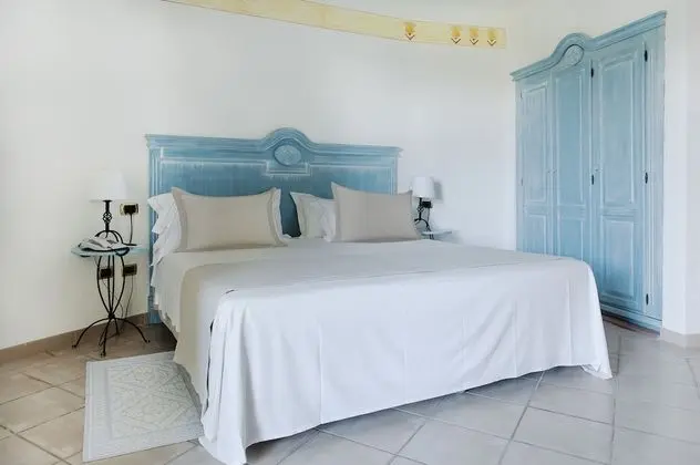 Classic Double Room Hill Side
