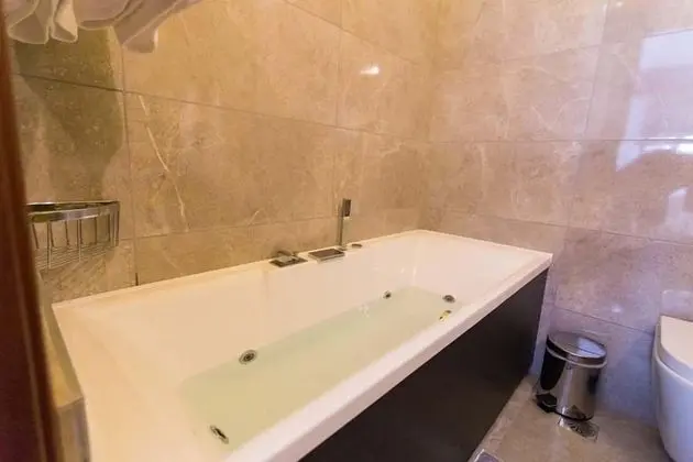 Luxury Villa (Joana)