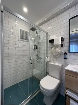 Design Room Medium Superior