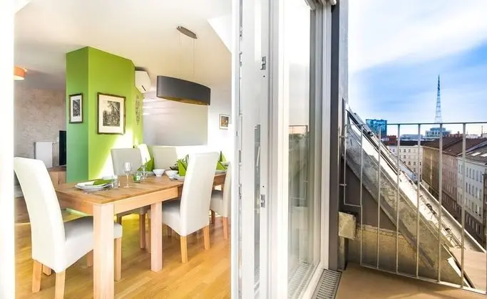 Luxury Süit, Teras