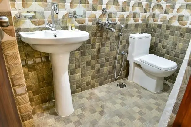 Deluxe Tek Büyük Yataklı Oda, 1 Çift Kişilik Yatak, Sigara İçilmez
