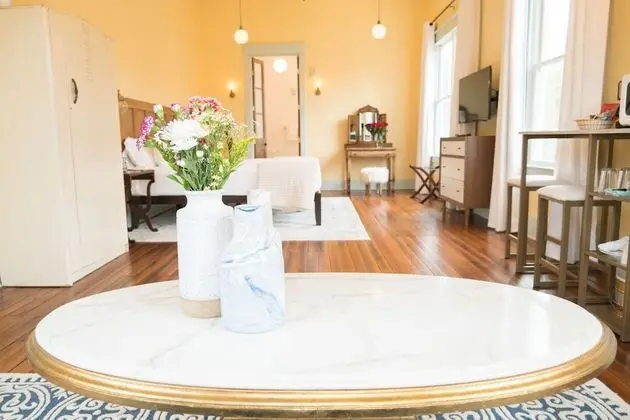 Luxury Süit, 1 En Büyük (King) Boy Yatak, Balkon, Şehir Manzaralı (Parlor)