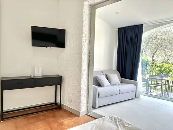 Deluxe Stüdyo Süit