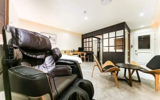 Premium room(Massage Chair)