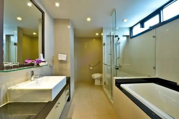 3 Bedrooms Deluxe Suite