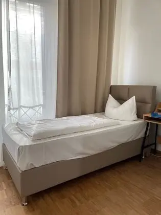 Basic Oda, 1 Çift Kişilik Yatak