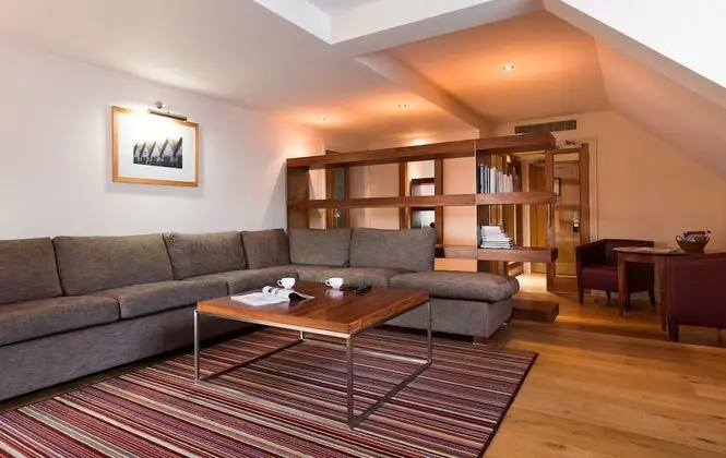 Fabulous Suite
