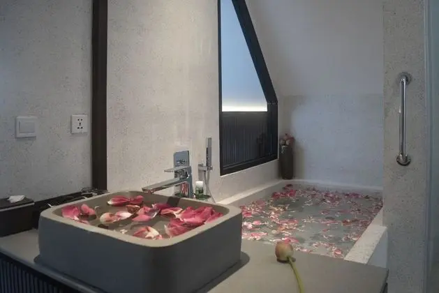 Deluxe Rooftop Sky View (Private Room)
