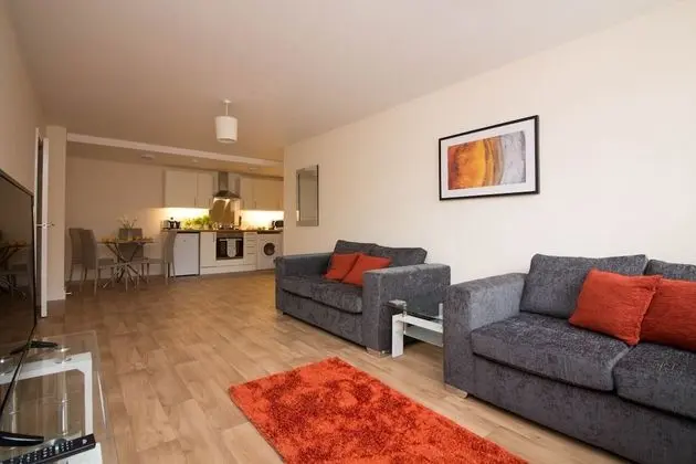 Apart Daire, Birden Çok Yatak (Apartment 2)